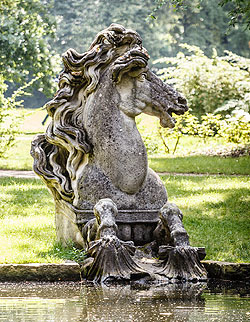 Bild: "Wasserross" im Hofgarten Bayreuth