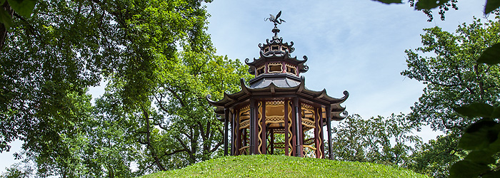 Bild: Hofgarten Eremitage, Chinesischer Pavillon auf dem Schneckenberg