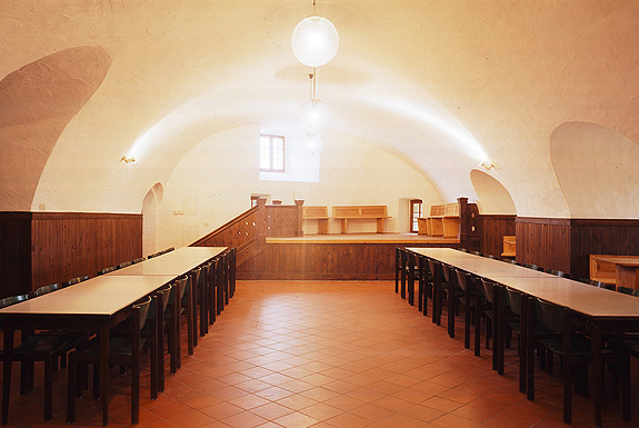 externer Link zum Steinsaal in der Burg Zwernitz