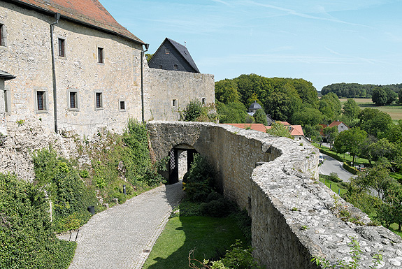 Bild: Burg Zwernitz, Kapellenhof